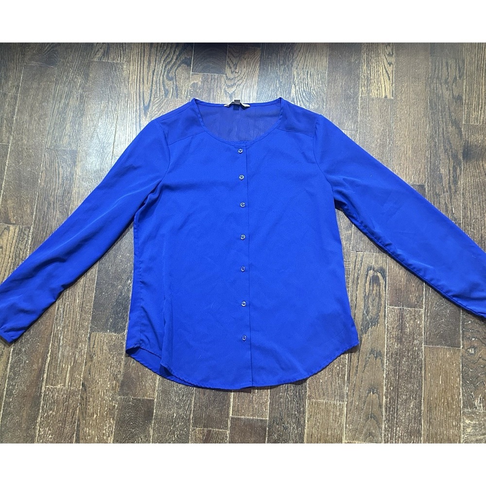 Banana Republic Women's Blue Down Long Sleeve Button Up Shirt - Size‎ S
